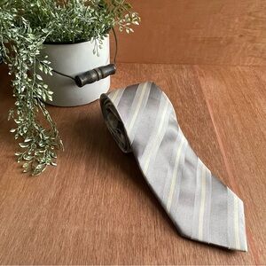 Donald‎ Trump neck tie striped 100% silk business office designer men’s gray